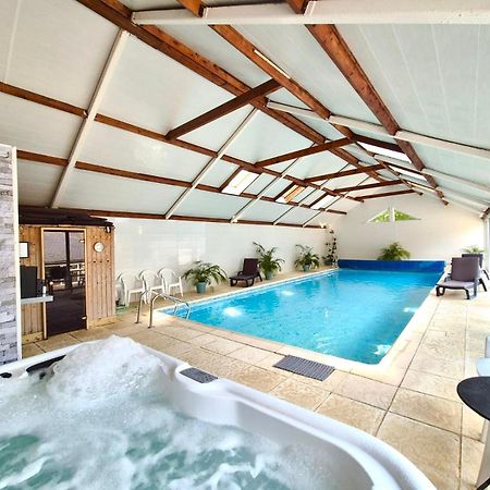 Magnificent 18Th Century, 5 Star Luxury Spa Melleray-la-Vallee Экстерьер фото